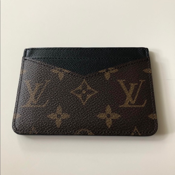 Luis Vuitton Wallet 100% Authentic - Picture 2 of 6
